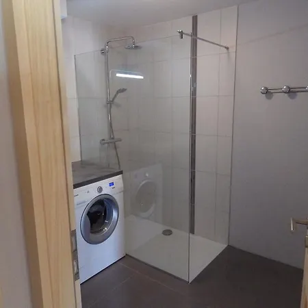 Le La Cigogne Et Le Chamois * Munster (Haut-Rhin)